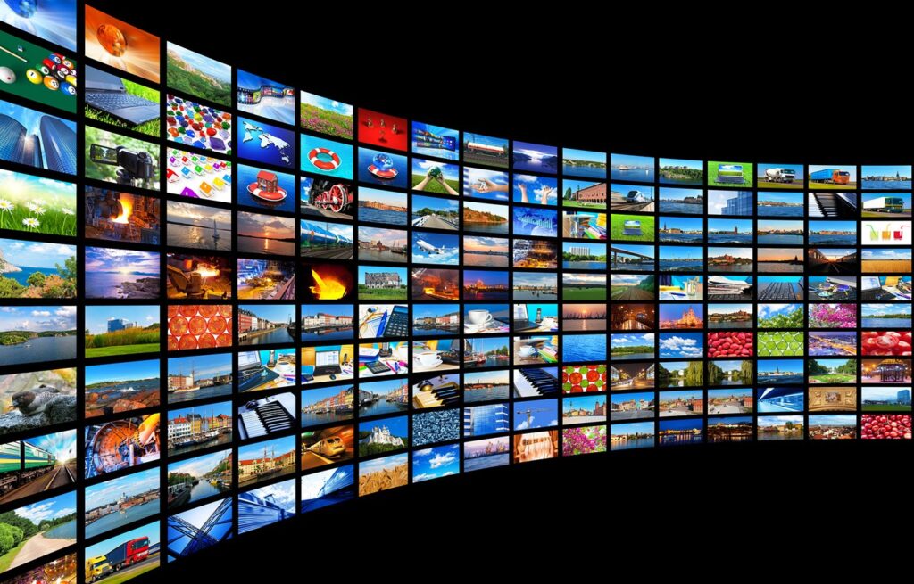streaming-tv-multiple-services-1024x655